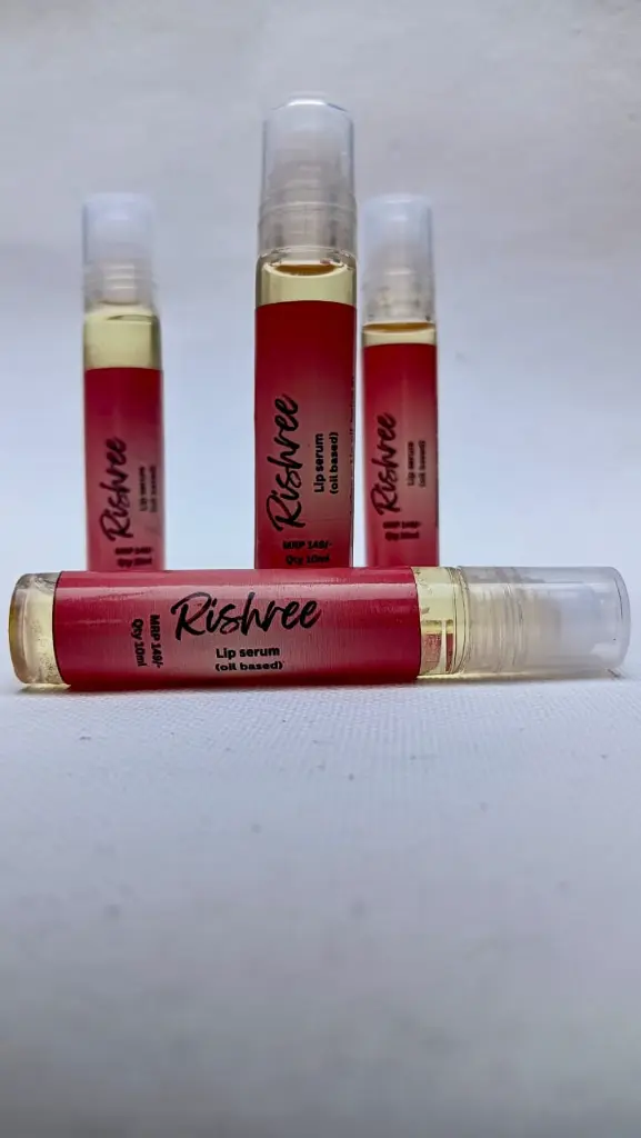 lip serum1.webp